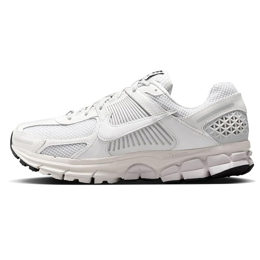 Amazon | Nike レディース ズーム ボメロ 5 ライトシルバー
